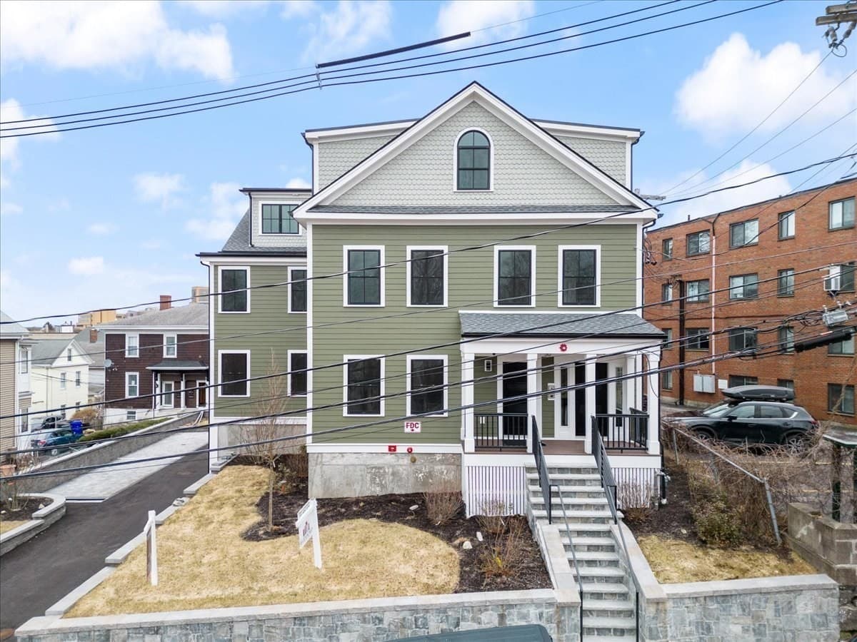 Condominium at 30 Dighton # 1, Boston MA 02135, photo 2 of 18