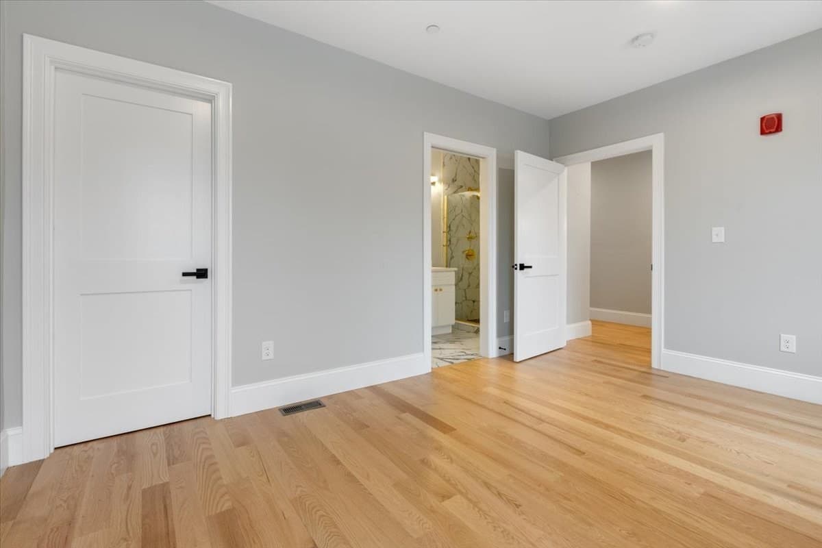 Condominium at 30 Dighton # 1, Boston MA 02135, photo 9 of 18