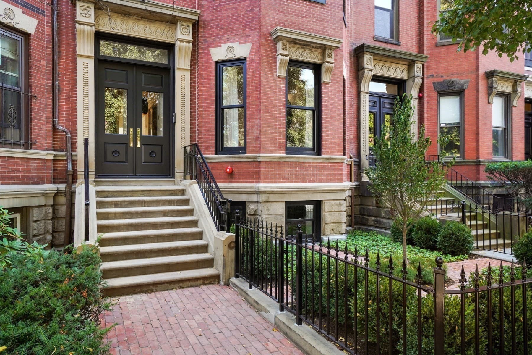 Single Family Residence at 352 Marlborough St, Boston MA 02115, photo 14 of 15