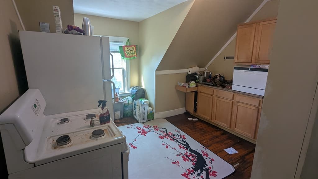 15-17 278 Emmett, Beacon And Point, Providence RI 02903 photo 22