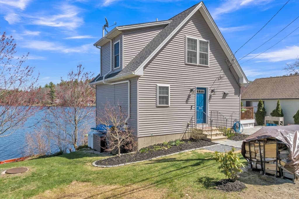 Single Family Residence at 864 South Rd, Ashby MA 01431, Ashby, photo 18 of 32