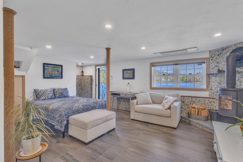 Single Family Residence at 864 South Rd, Ashby MA 01431, Ashby, photo 15 of 32