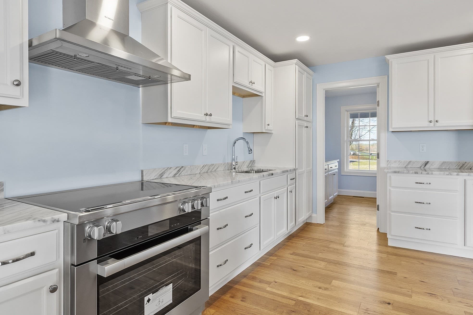 Single Family Residence at 186 Justice Hill Rd, Sterling MA 01564, Sterling, photo 8 of 30