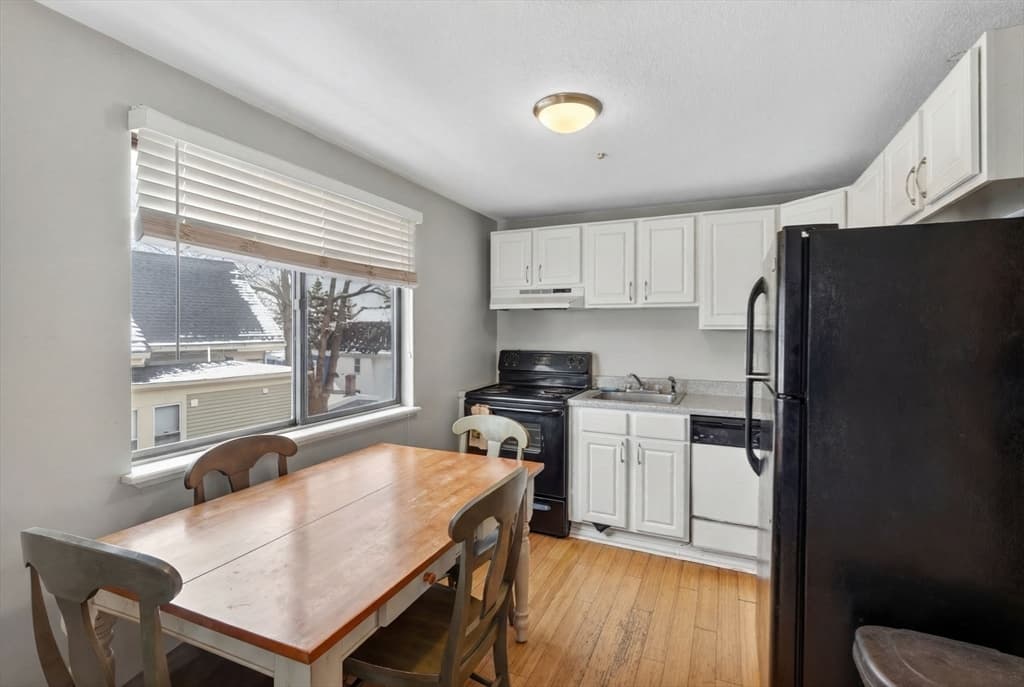 10-16 Stephen St # 5, Lynn MA 01902 photo 12