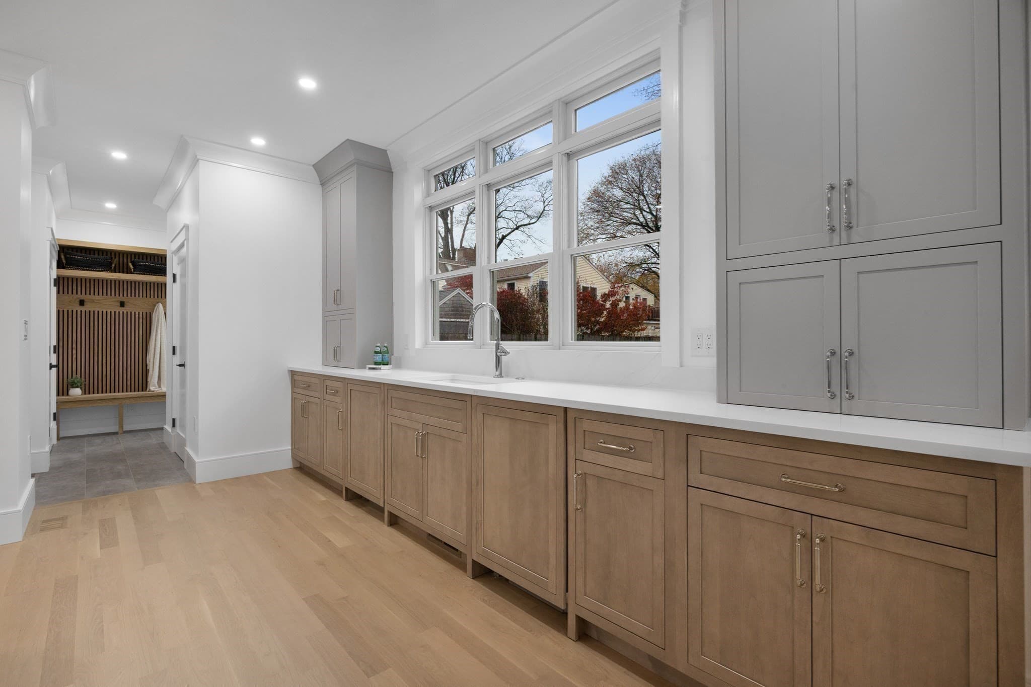 Single Family Residence at 26 Beacon Ave, Newburyport MA 01950, photo 10 of 42