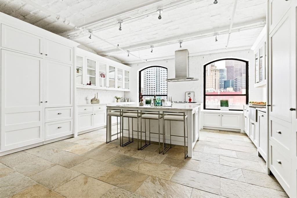 Condominium at 121-123 Beach St # 803, Boston MA 02111, photo 10 of 30