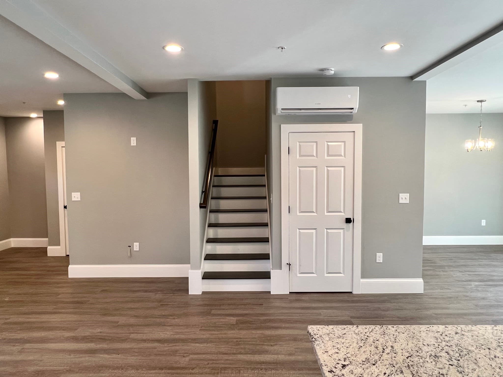 Condominium at 1617 Plymouth St # 3, East Bridgewater MA 02333, East Bridgewater, photo 14 of 28