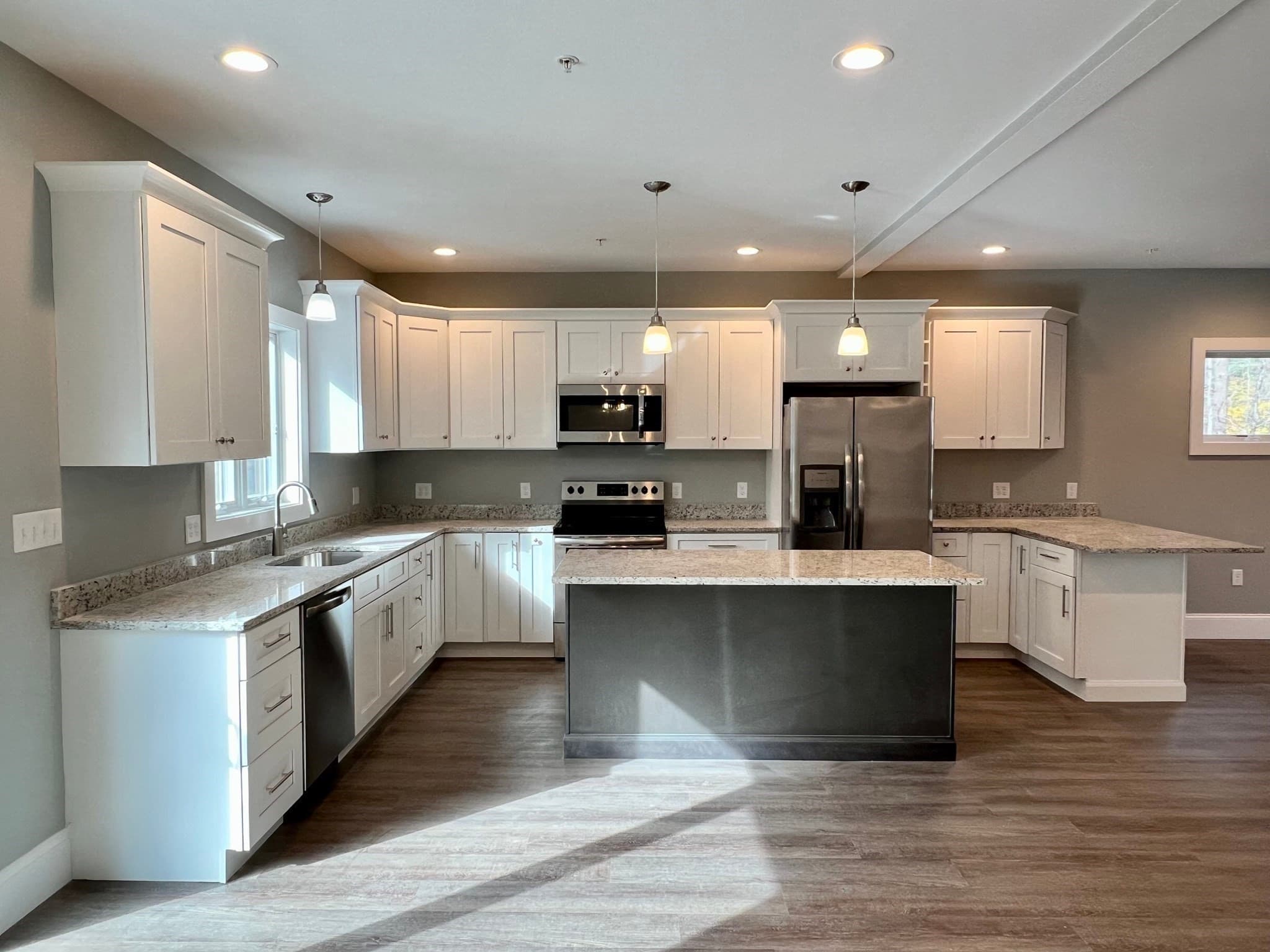 Condominium at 1617 Plymouth St # 3, East Bridgewater MA 02333, East Bridgewater, photo 8 of 28