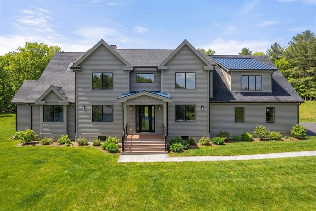 14 Fiske Pond Road, Holliston MA 01746