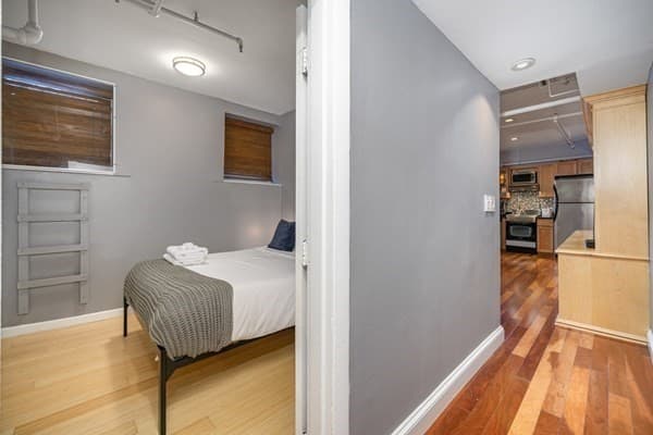 Condominium at 330 Dartmouth # B1, Boston MA 02116, photo 8 of 14