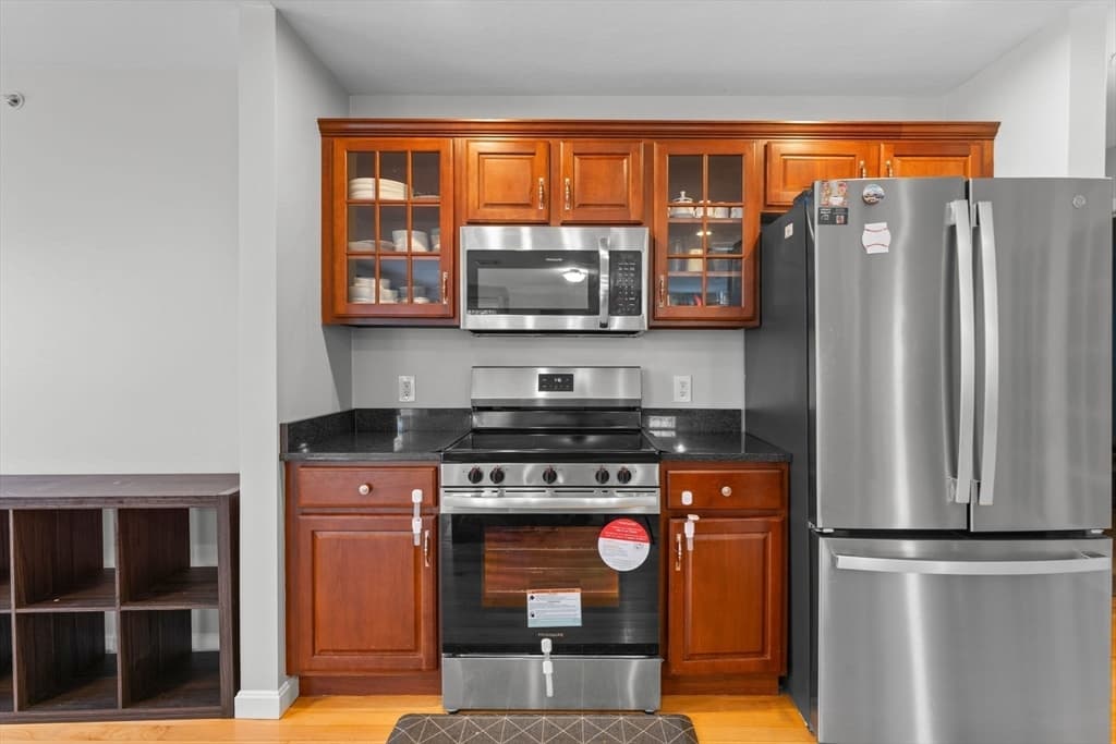 Condominium at 717 Hampton Way # 717, Abington MA 02351, photo 9 of 34