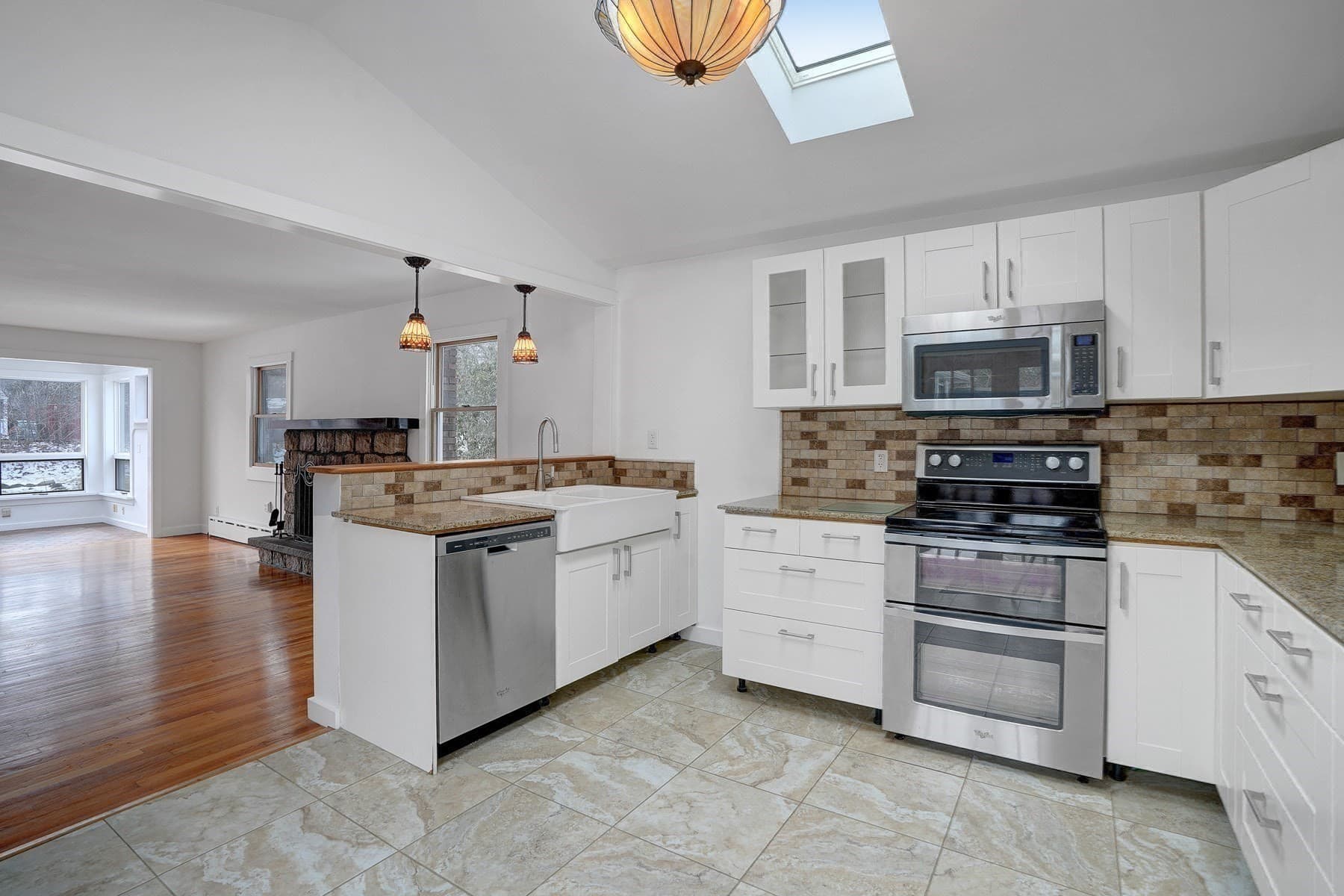 Single Family Residence at 22 Oklahoma Ave, Tisbury MA 02568, photo 14 of 21