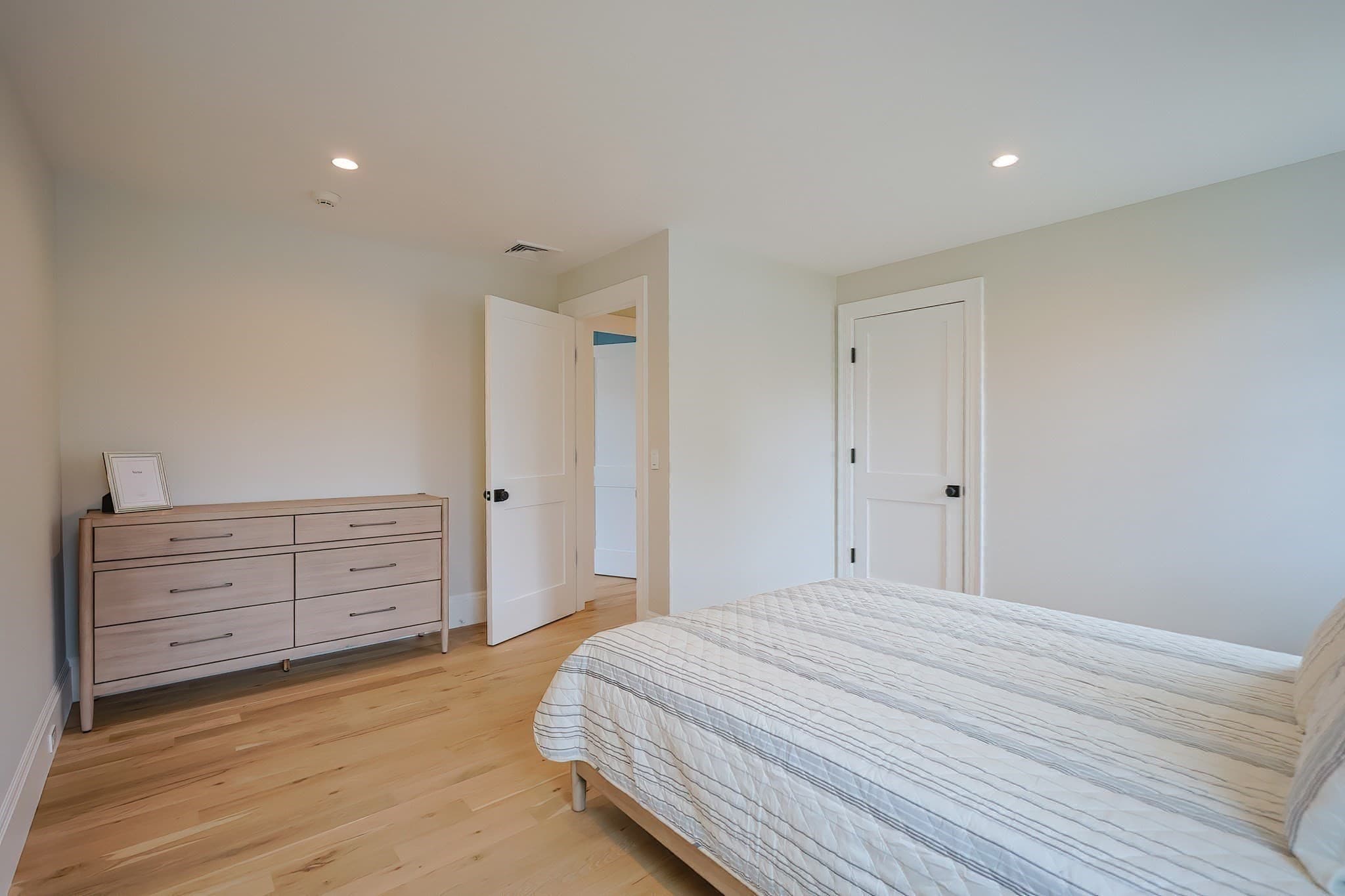 Single Family Residence at 72 Woodside Dr., Falmouth MA 02536, Falmouth, photo 26 of 42