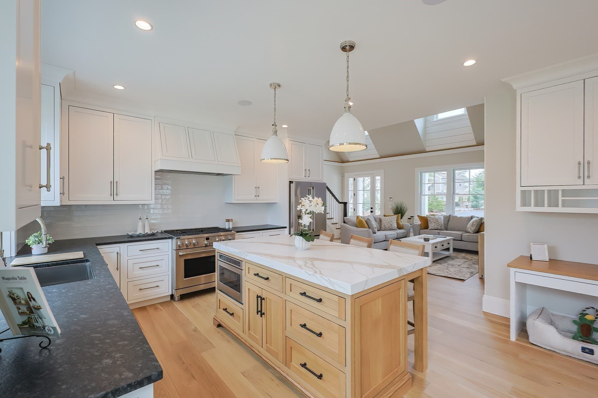 Single Family Residence at 72 Woodside Dr., Falmouth MA 02536, Falmouth, photo 9 of 42