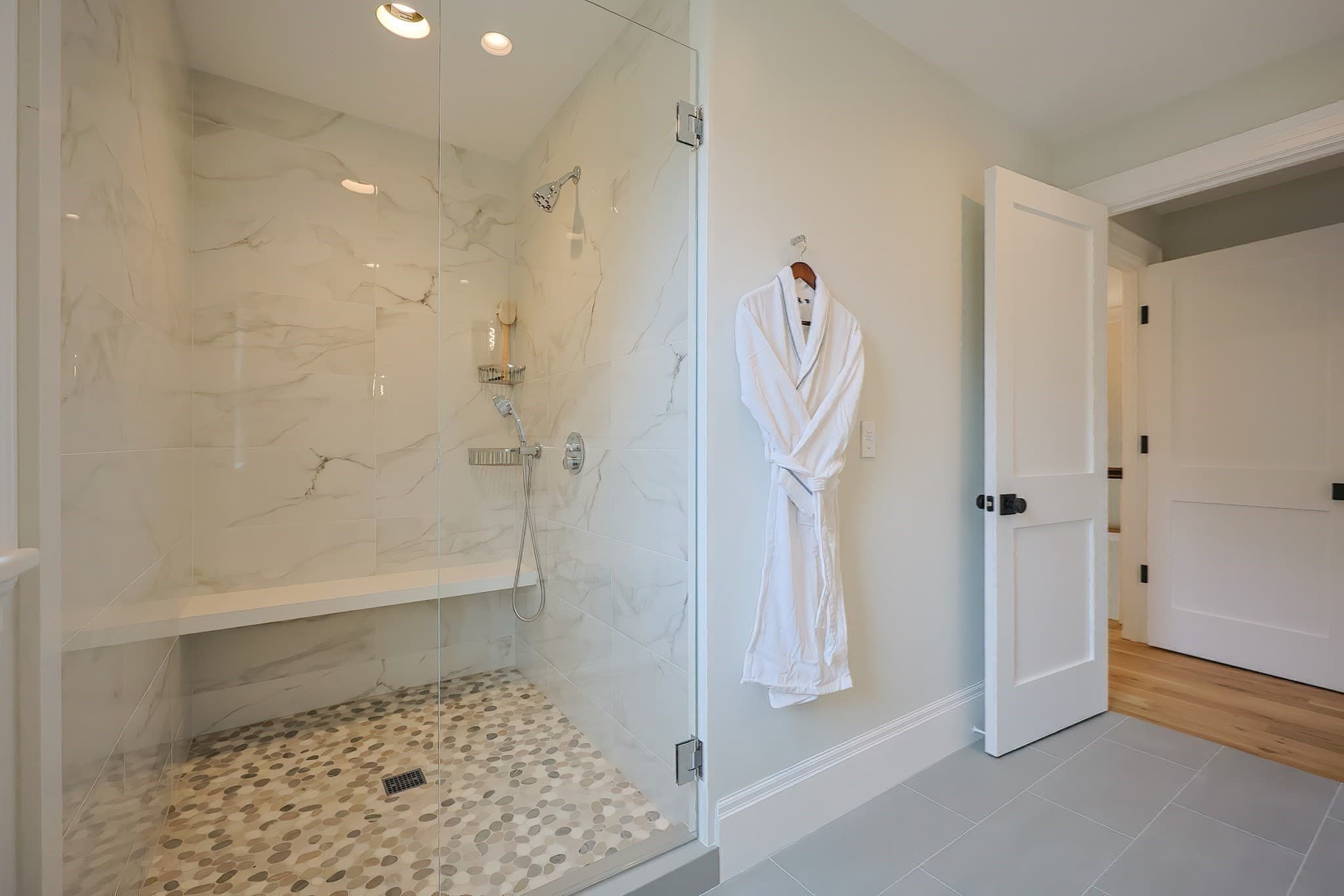 Single Family Residence at 72 Woodside Dr., Falmouth MA 02536, Falmouth, photo 24 of 42