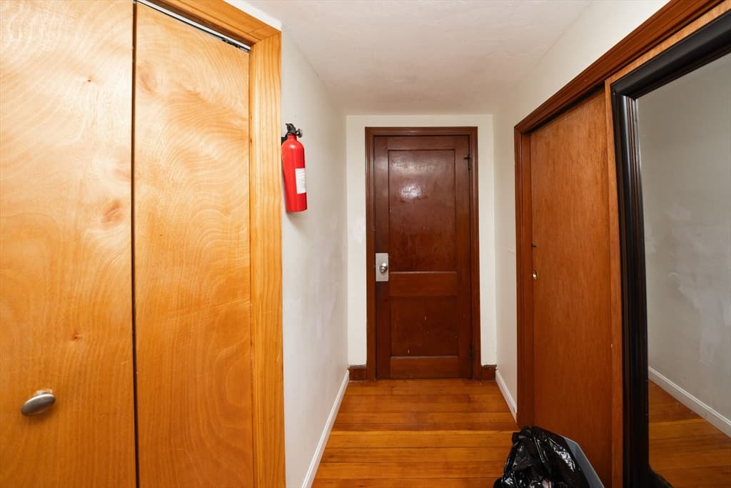 4 Stockholm St, Worcester MA 01607 photo 18