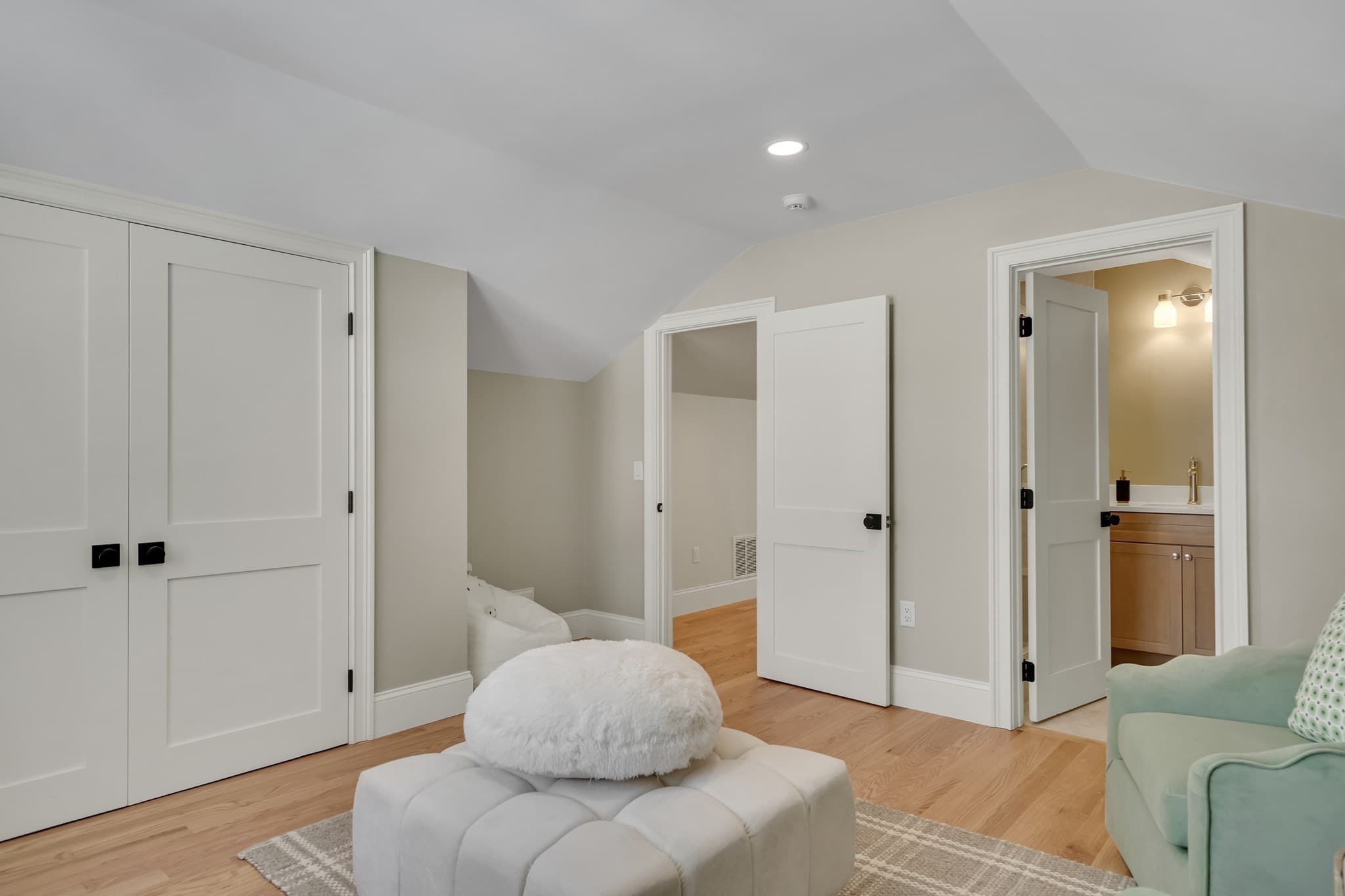 Single Family Residence at 1 Cushing Street, Lexington MA 02420, Lexington, photo 2 of 42