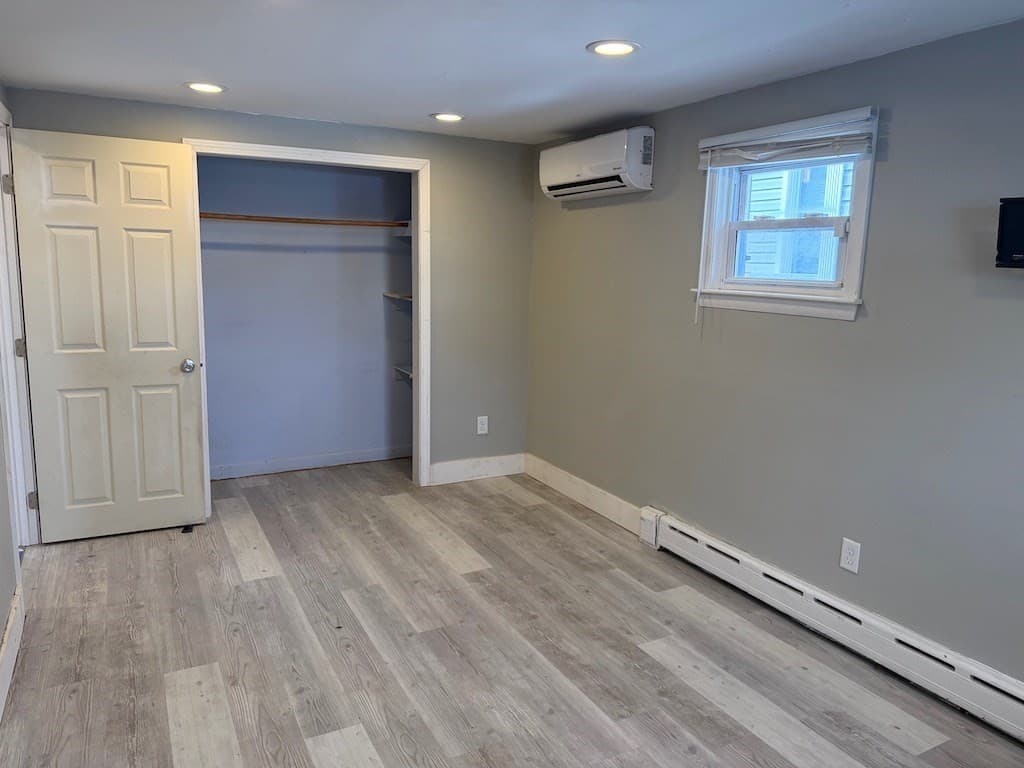 493 Rivet St, New Bedford MA 02740 photo 10