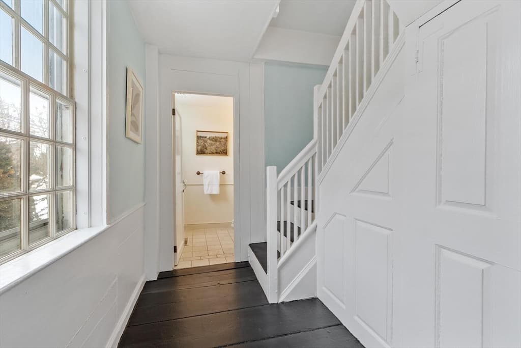 Condominium at 5 Lowell St # 5, Carlisle MA 01741, Carlisle, photo 8 of 26