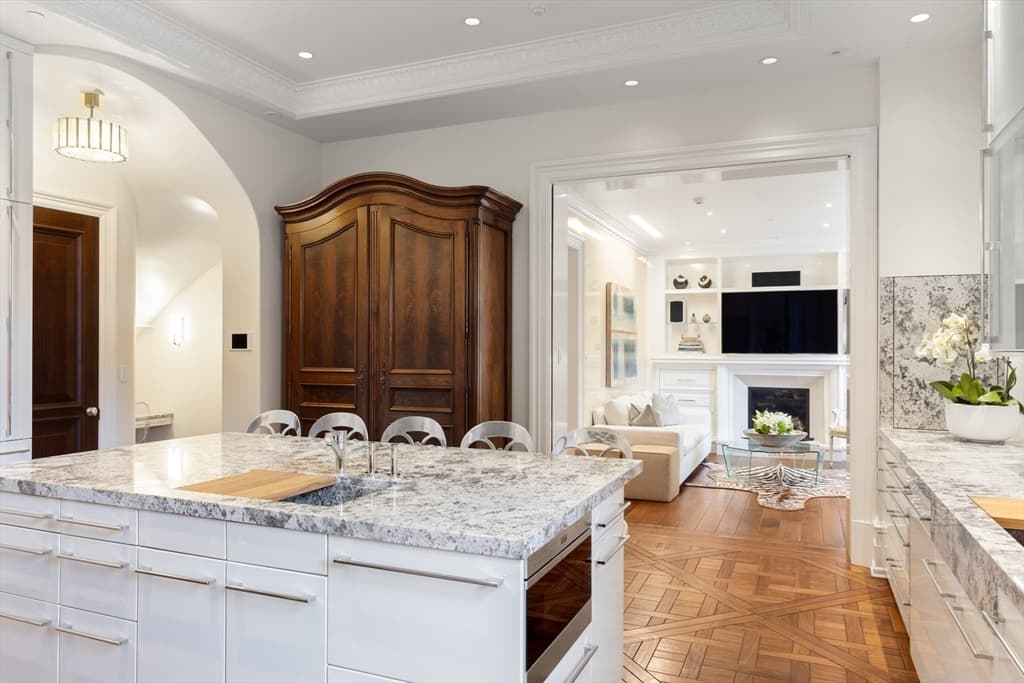 Single Family Residence at 4 Gloucester Street, Boston MA 02115, Boston, photo 11 of 32