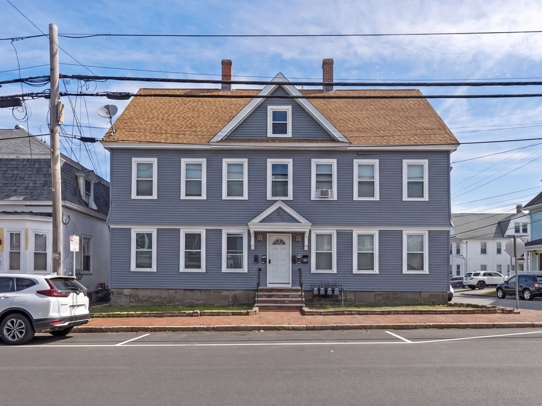 94 Main St, North Andover MA 01845
