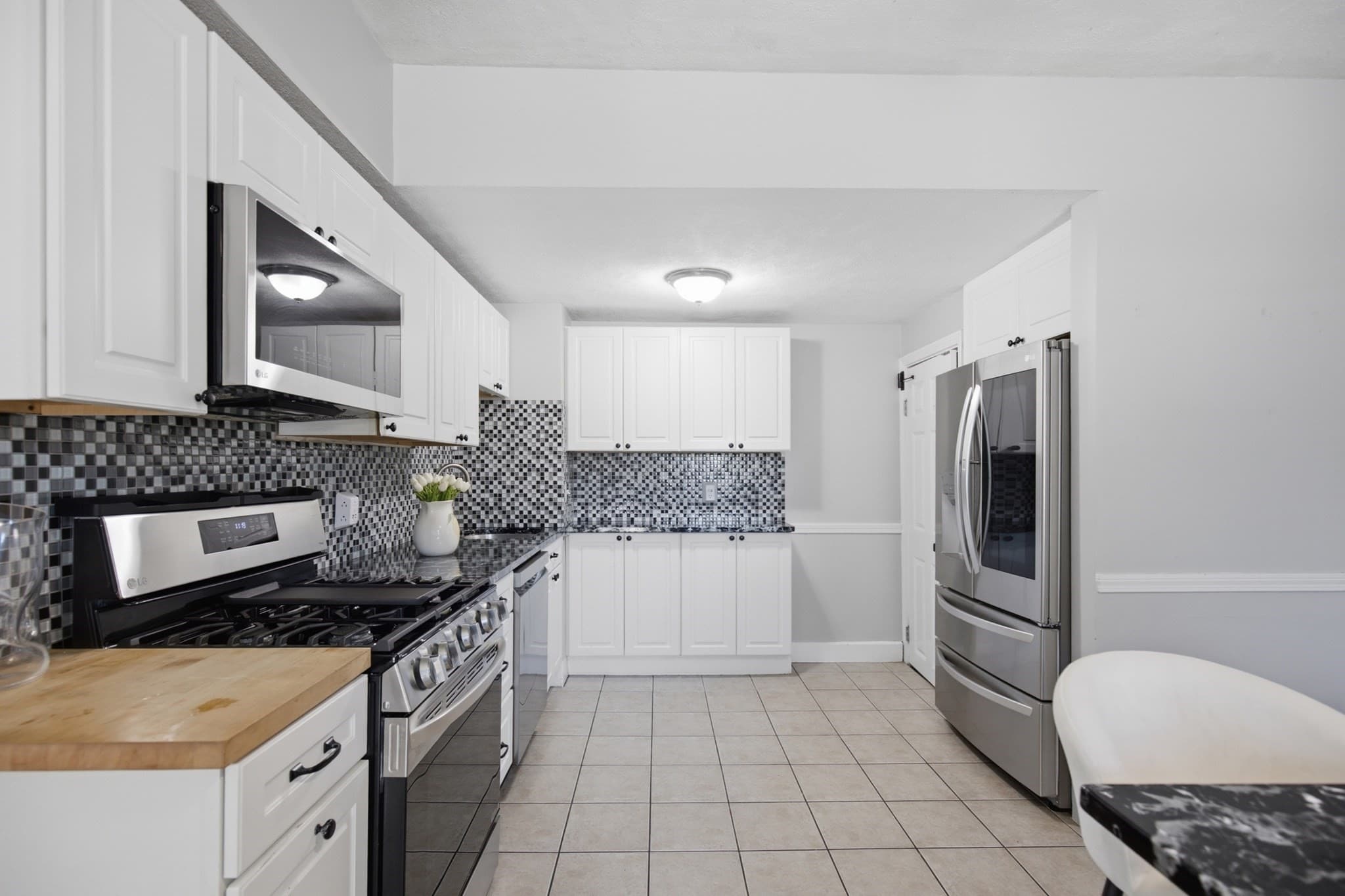 Condominium at 24 Mague Avenue # 24, Newton MA 02465, Newton, photo 6 of 28