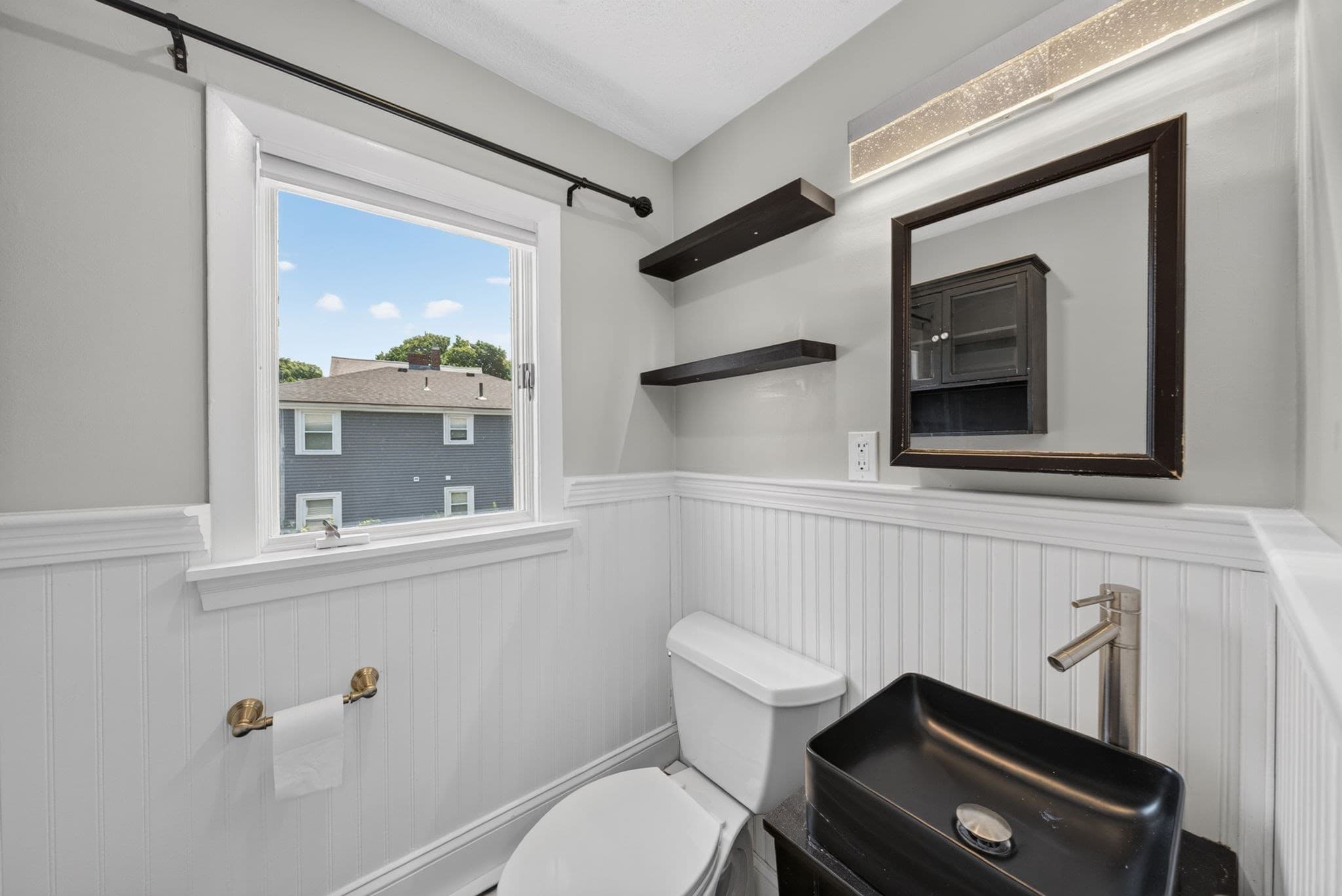 Condominium at 24 Mague Avenue # 24, Newton MA 02465, Newton, photo 17 of 28