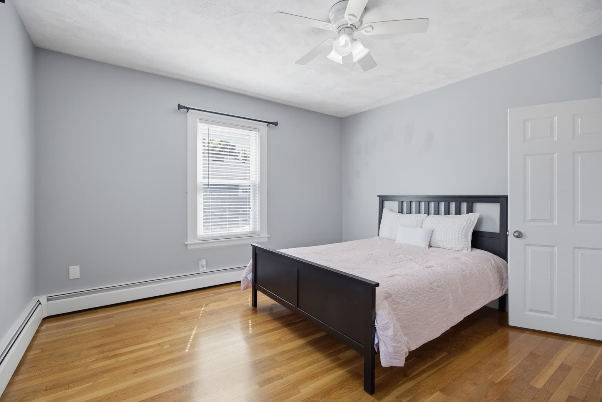 Condominium at 24 Mague Avenue # 24, Newton MA 02465, Newton, photo 10 of 28