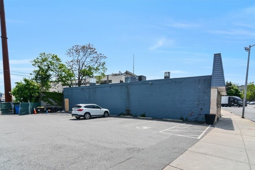 Commercial Sale at 269-271 Main St, Malden MA 02148, photo 4 of 19