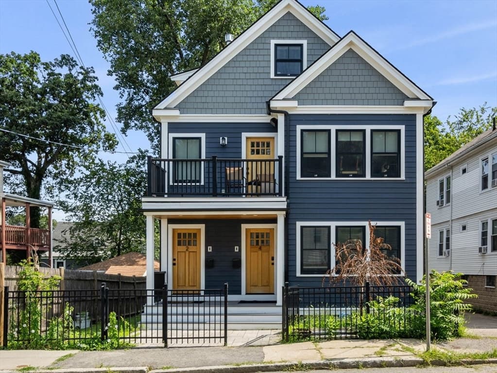 4 Crossman St # 4, Boston MA 02126
