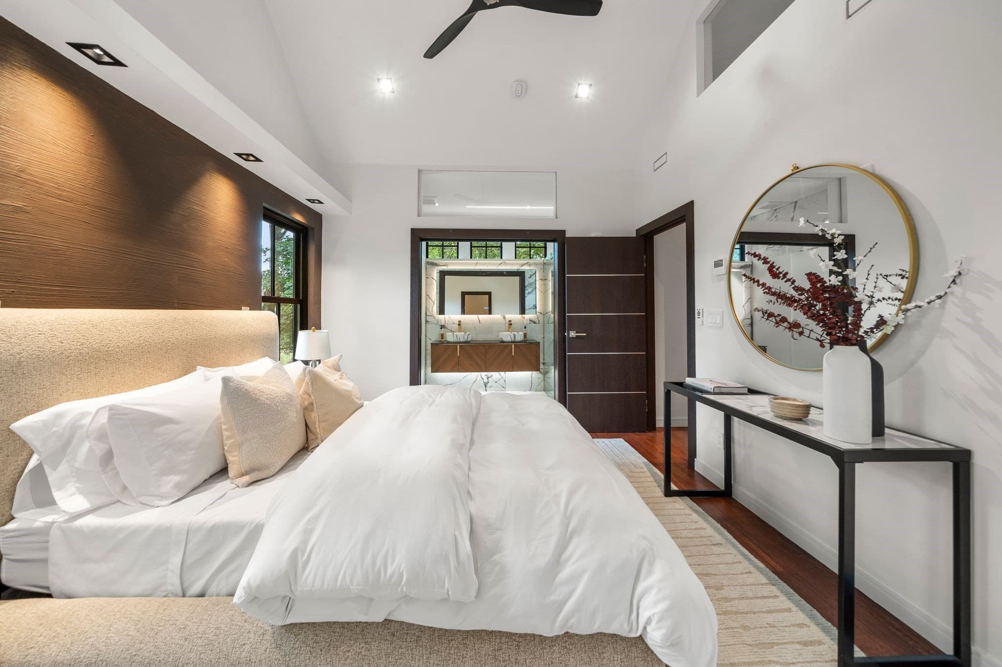 Condominium at 304 Elliot St. Carriage House S # 4, Newton MA 02464, photo 9 of 29