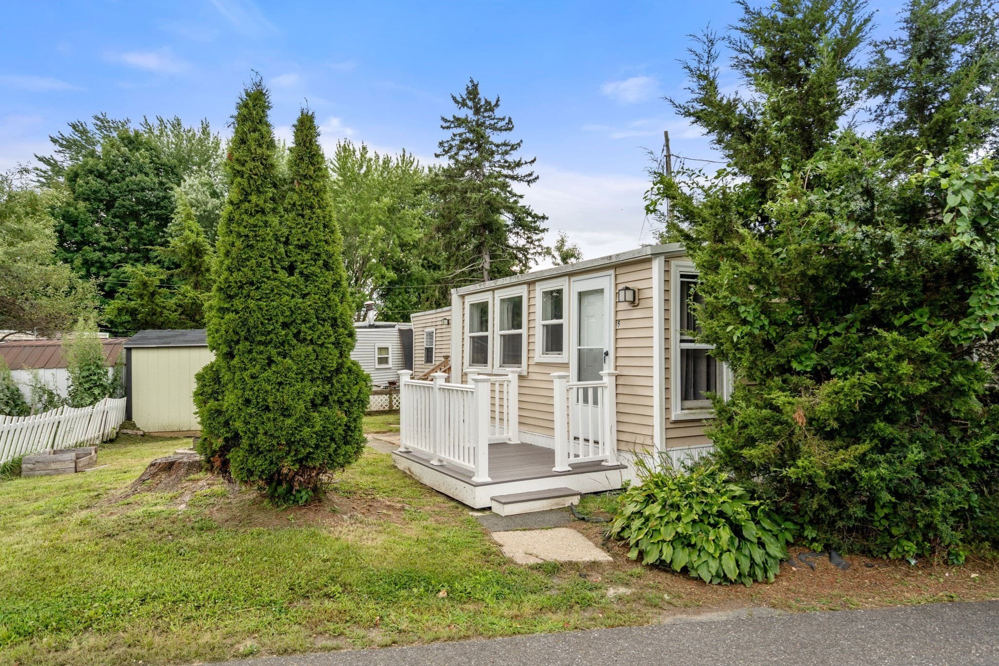 Mobile Home at 350 West Street # 5, Ludlow MA 01056, Ludlow, photo 2 of 29