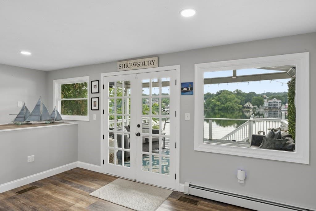 Single Family Residence at 12 Brookside Place, Shrewsbury MA 01545, photo 9 of 37