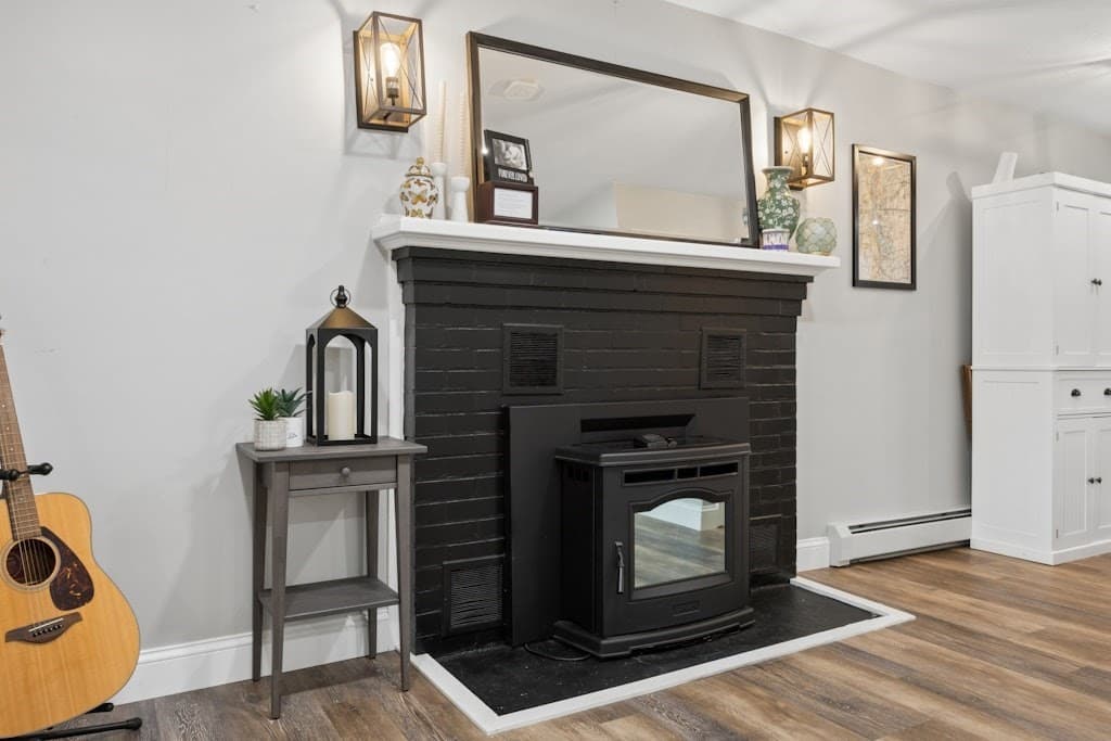 Single Family Residence at 12 Brookside Place, Shrewsbury MA 01545, photo 15 of 37