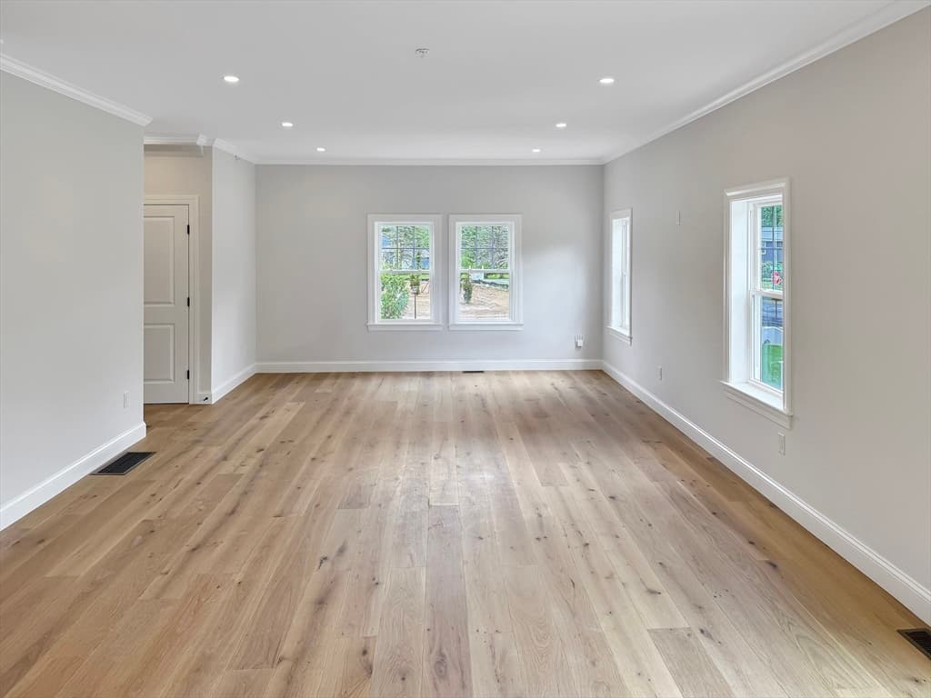 Condominium at 1 Whitman Circle # 1, Bellingham MA 02019, Bellingham, photo 3 of 19