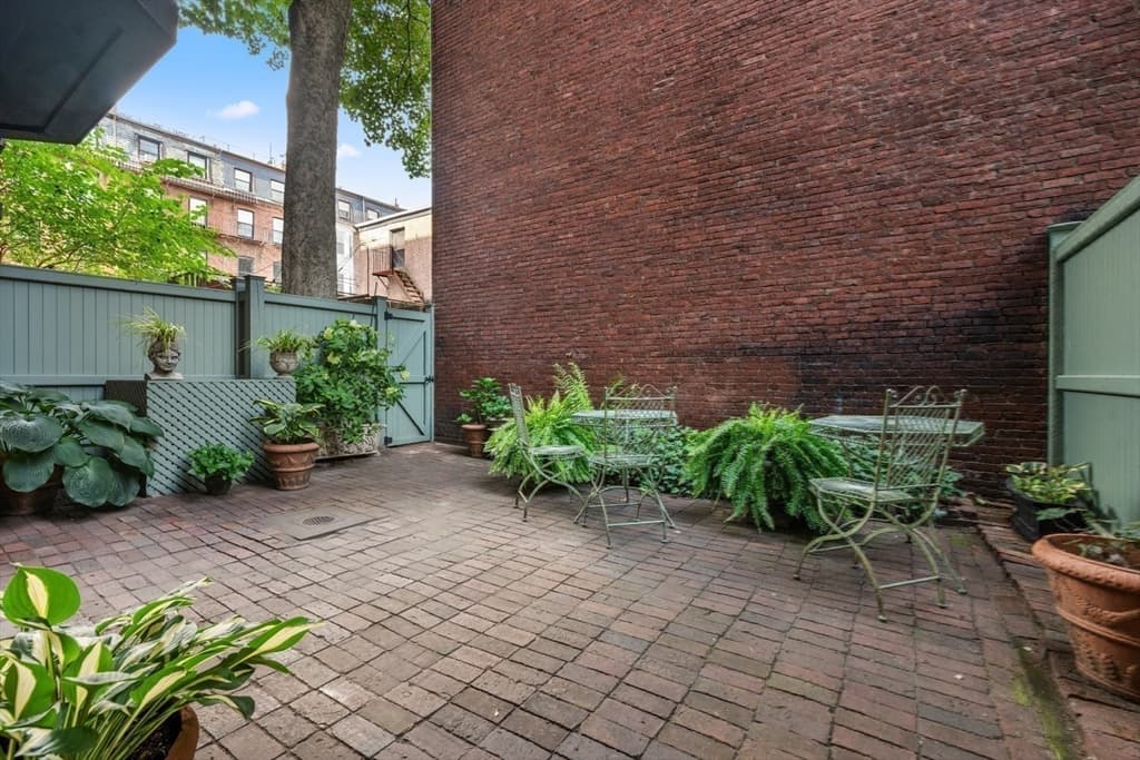 Single Family Residence at 18 Hereford St, Boston MA 02115, photo 25 of 41