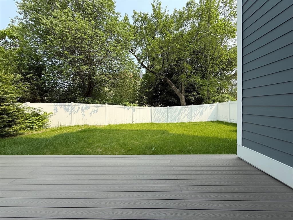 Condominium at 809-811 Heath St # 811, Brookline MA 02467, photo 13 of 35
