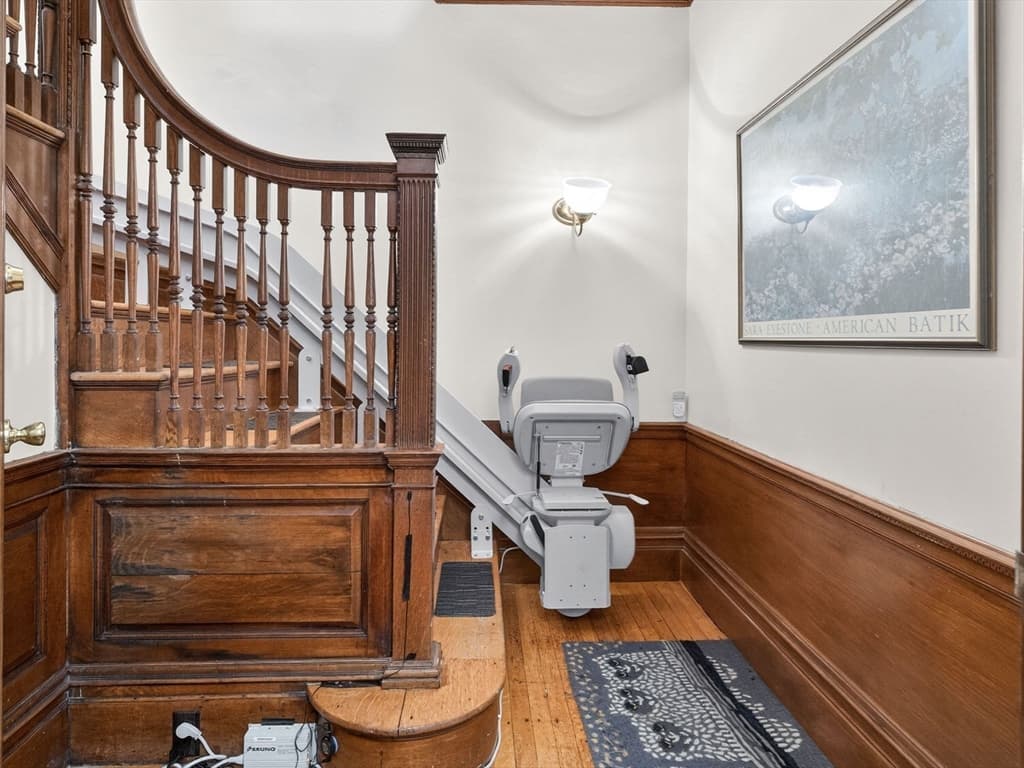 Condominium at 30 Welles Ave # 3, Boston MA 02124, Boston, photo 11 of 24