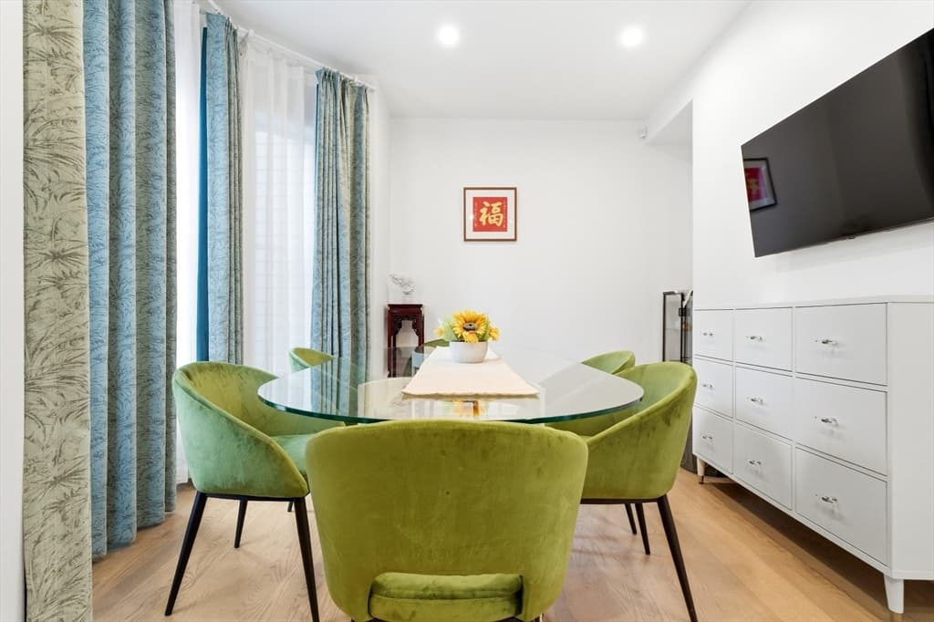 Condominium at 70 Walker St # 1, Newton MA 02460, Newton, photo 16 of 41