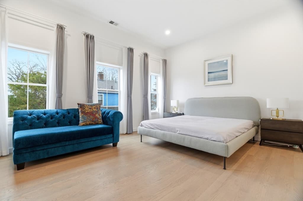 Condominium at 70 Walker St # 1, Newton MA 02460, Newton, photo 19 of 41