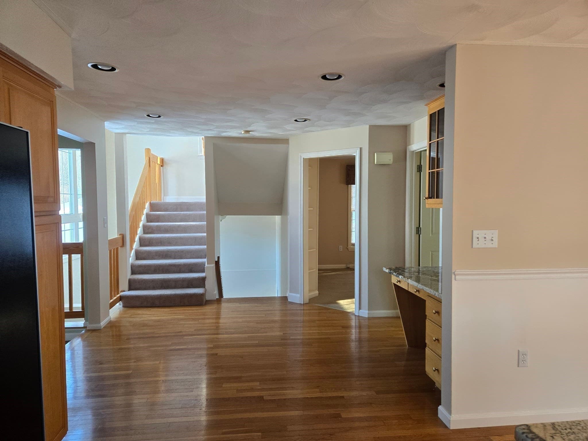 Single Family Residence at 7 Tree Top Way, Methuen MA 01844, Methuen, photo 13 of 36