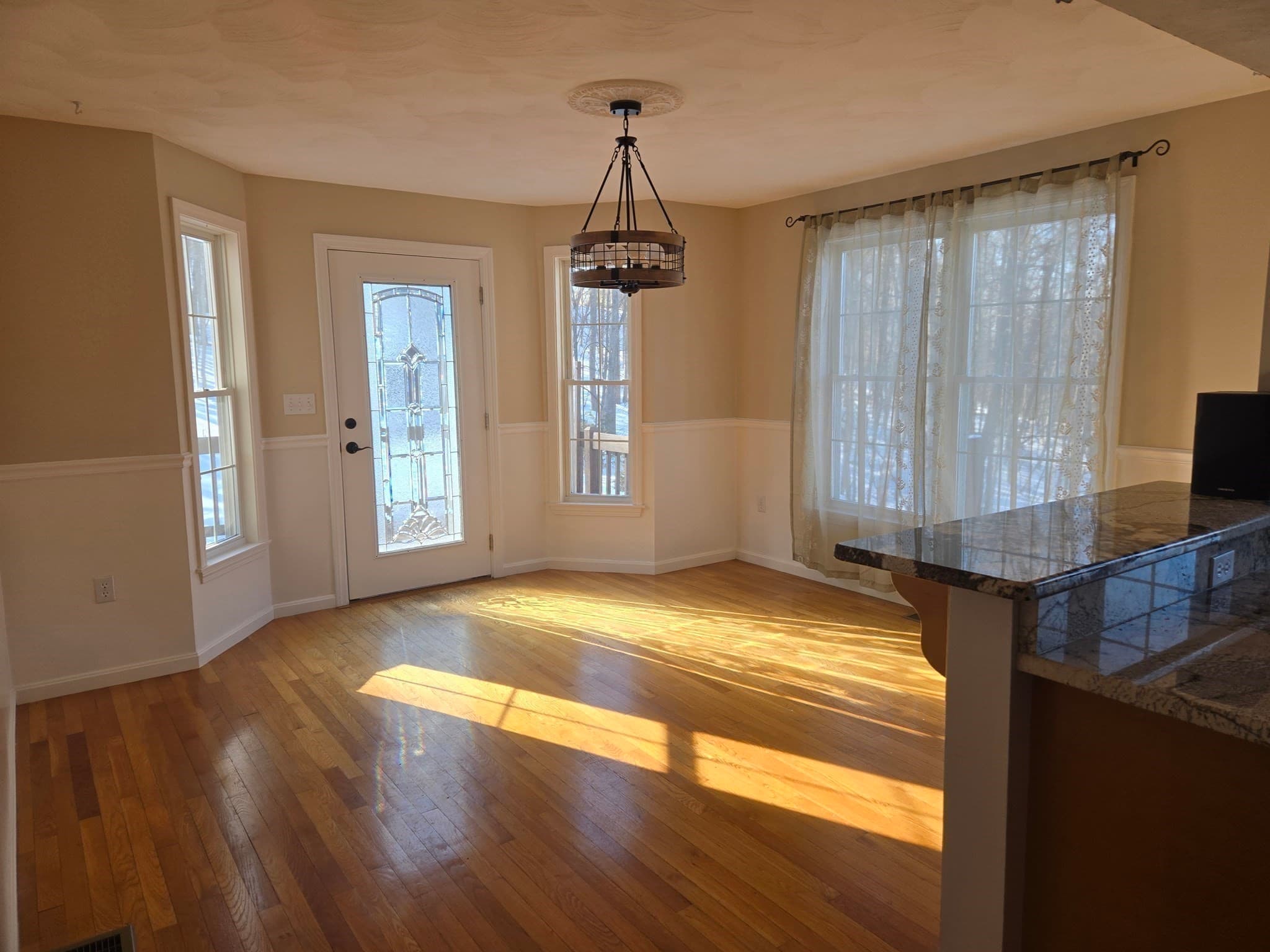 Single Family Residence at 7 Tree Top Way, Methuen MA 01844, Methuen, photo 8 of 36