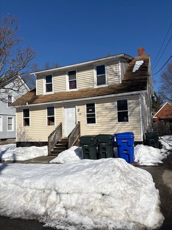 19 Wilton St, Springfield MA 01109