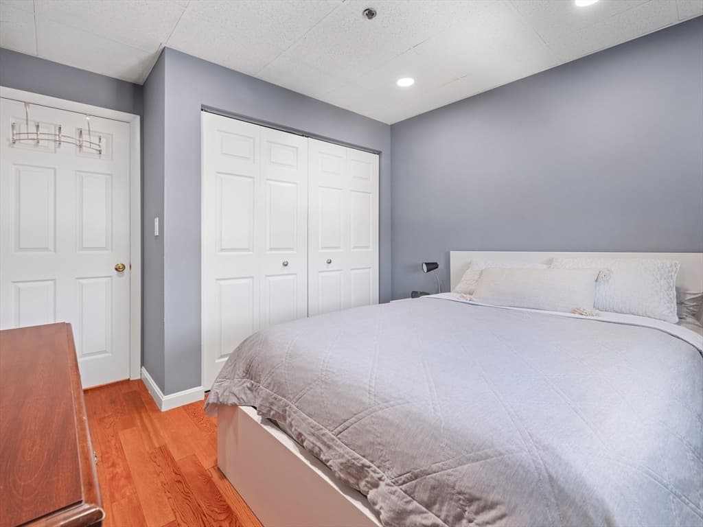 Condominium at 64 Foster St # 403, Peabody MA 01960, Peabody, photo 25 of 27