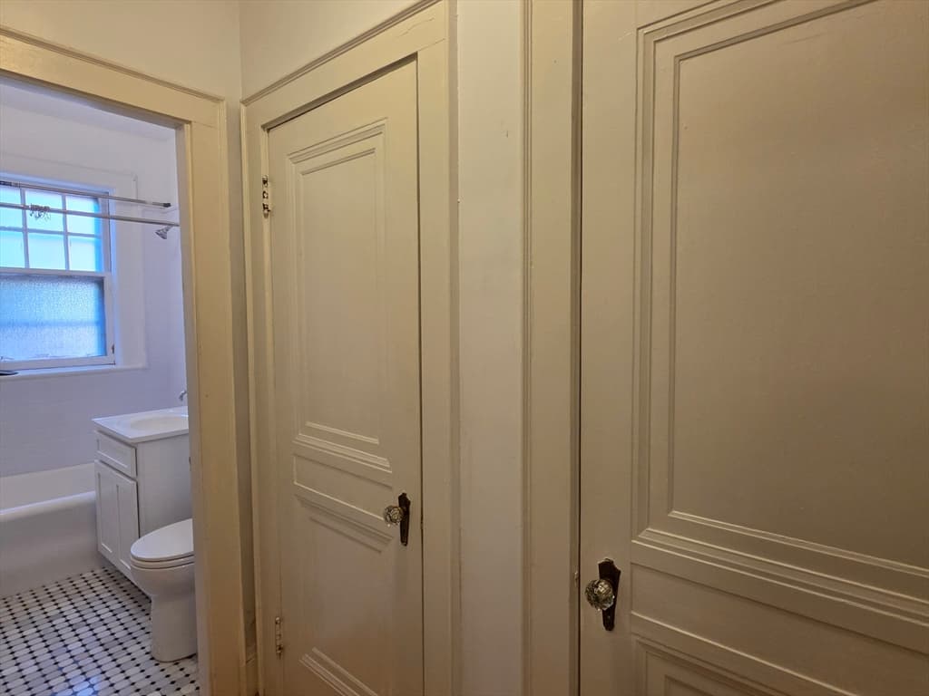 Condominium at 22 Concord Avenue # 11, Cambridge MA 02138, Cambridge, photo 14 of 19
