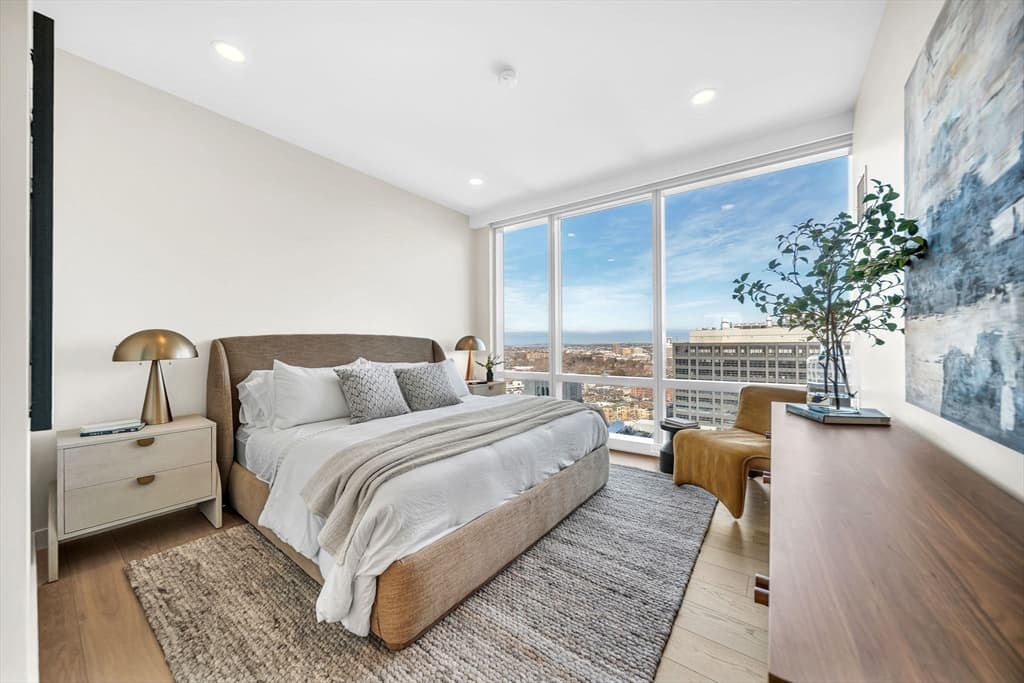 Condominium at 188 Brookline Avenue # 22K, Boston MA 02115, photo 10 of 16