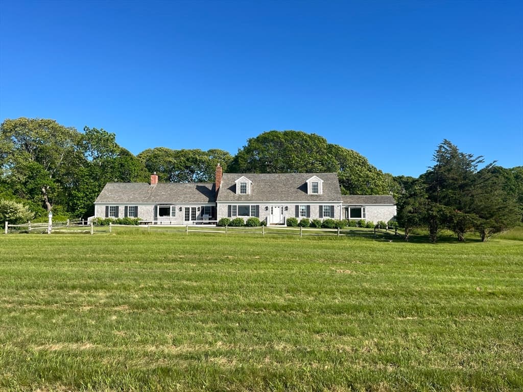 23 Beetle Swamp Road, Edgartown MA 02539 photo 2