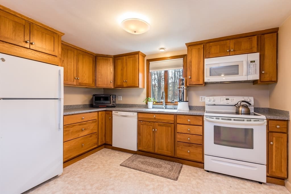 236 Freemans Way, Brewster MA 02631 photo 3