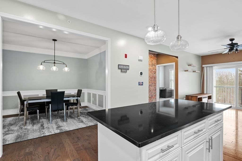 Condominium at 220 Martins Landing # 411, North Reading MA 01864, photo 4 of 33
