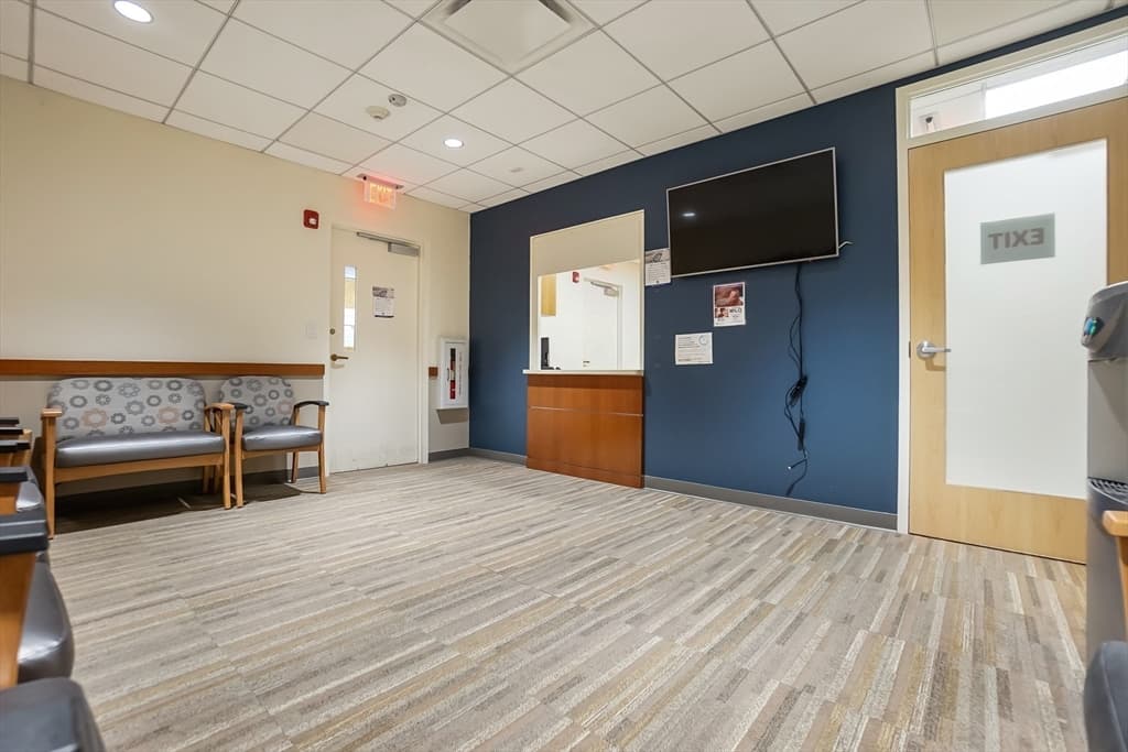 20 Hope Avenue # 208, Waltham MA 02453 photo 3